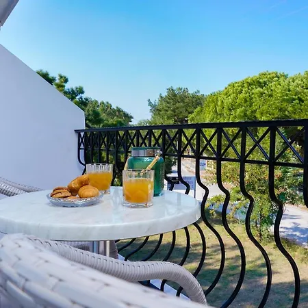 Eleani Hotel